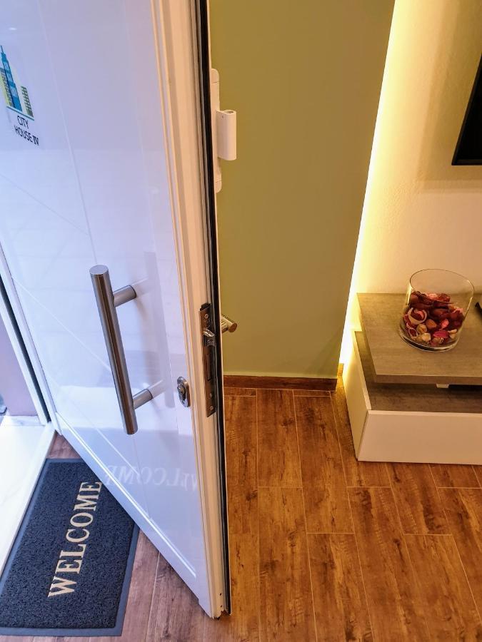 City House Loft Apartment Kalamata Luaran gambar